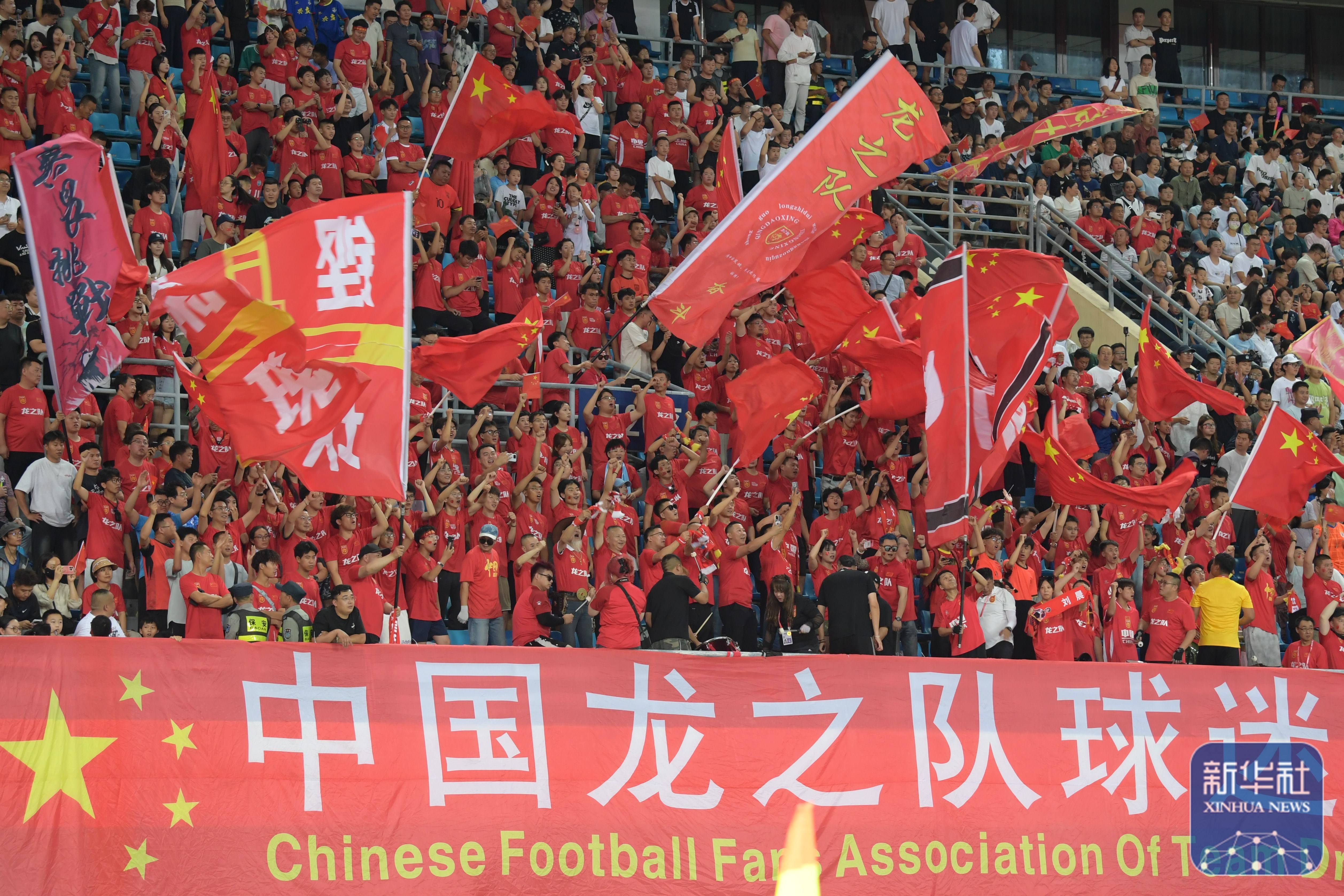 国内足球赛场新局势触目惊心