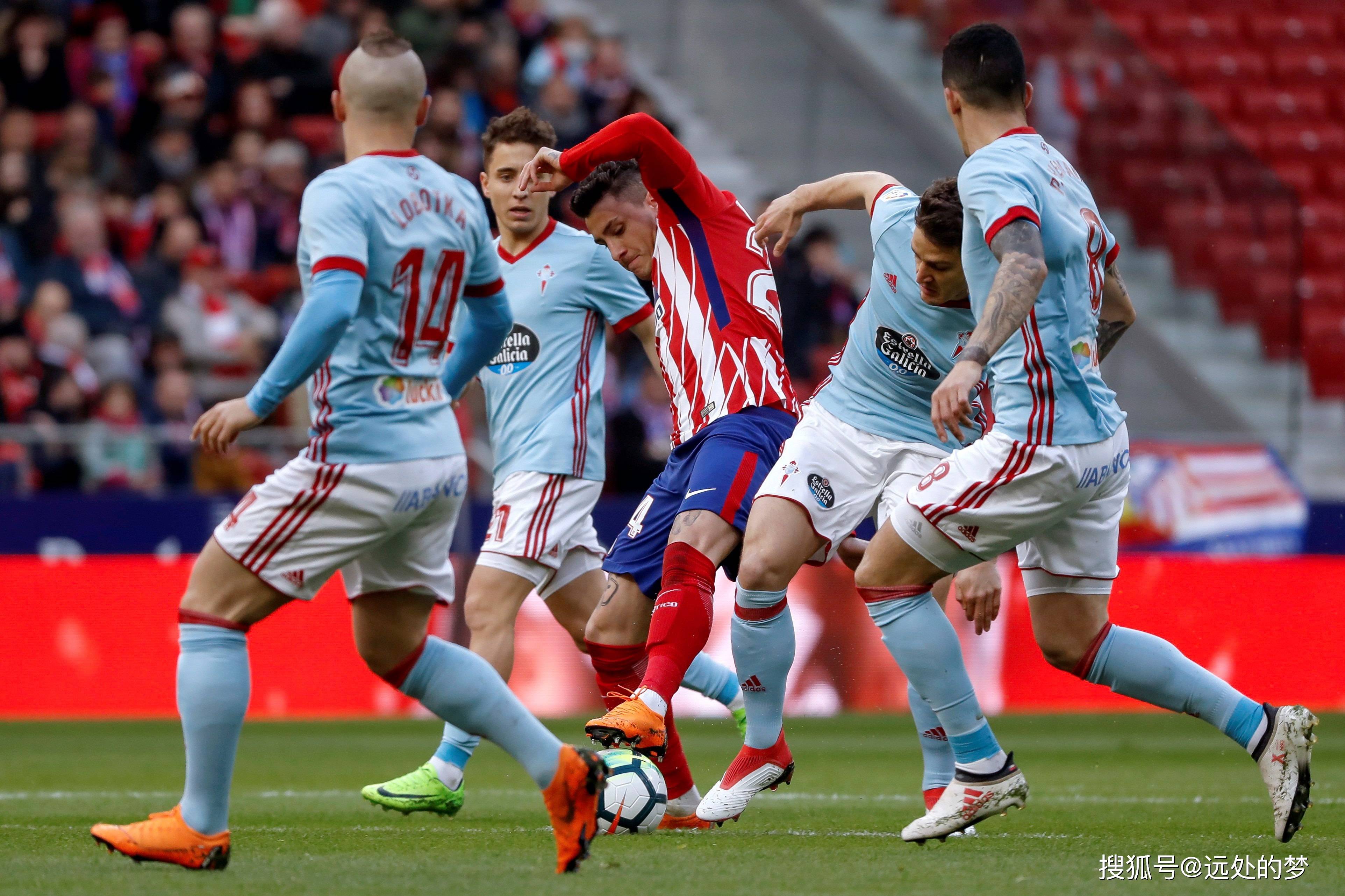 不莱梅取得三连胜,提升了球队士气 不莱梅取得三连胜,提升了球队士气